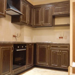 Фасады Констанция, массив Дуба + шпон, цвет Орех Аква, патина Ша